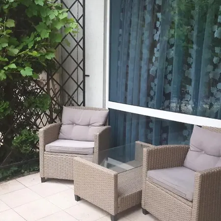 Apartment With Terrace Burgas