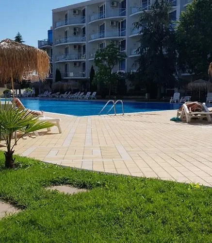 Апартамент With Terrace *