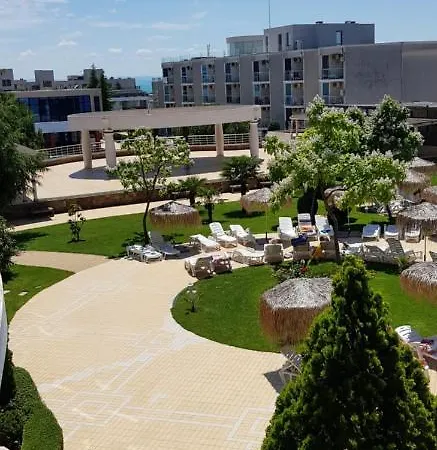 Διαμέρισμα With Terrace